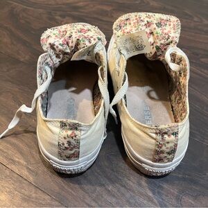 Cream and Floral Low Top Converse